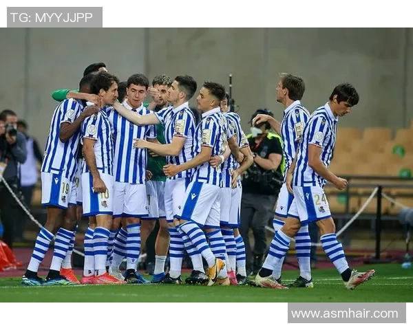 西甲精彩对决拜仁逆转国米帽子戏法点燃全场激情