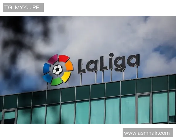 欧联杯巴萨与莱比锡激战成平局帽子戏法瞬间点燃全场气氛解析